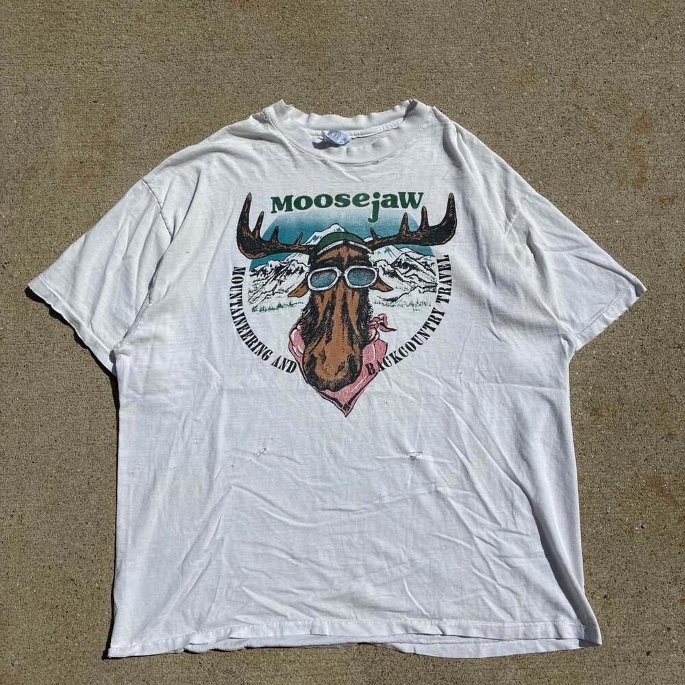 Vintage 1990s Moosejaw Mountaineering T-Shirt